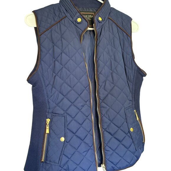 Active USA Womens Quilted Navy Vest Size S W/ Gold Zipper & Snap Details Sharp - Picture 7 of 9